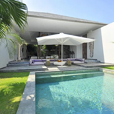Luxury Designer Villa In A+ Location Berawa
